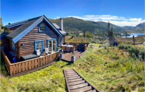 Beautiful home in Rjukan with Jacuzzi, WiFi and 4 Bedrooms Rjukan